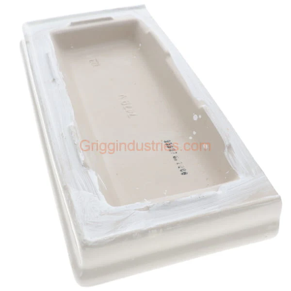 Briggs Bone Toilet Tank Lid 7479-733-01 - Image 2